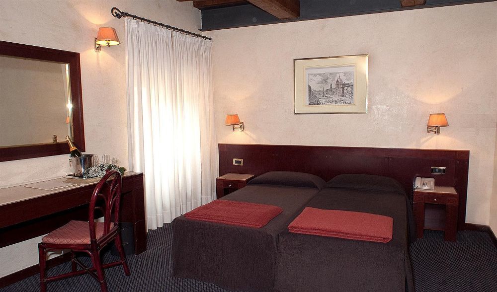 Hotel Accademia Roma Exterior foto
